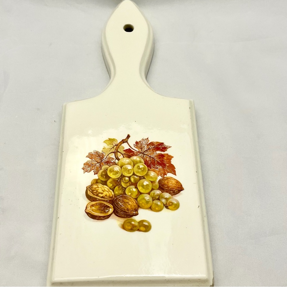 Ceramic Wall Decor, Grape & Walnut Motif, Vintage 1976